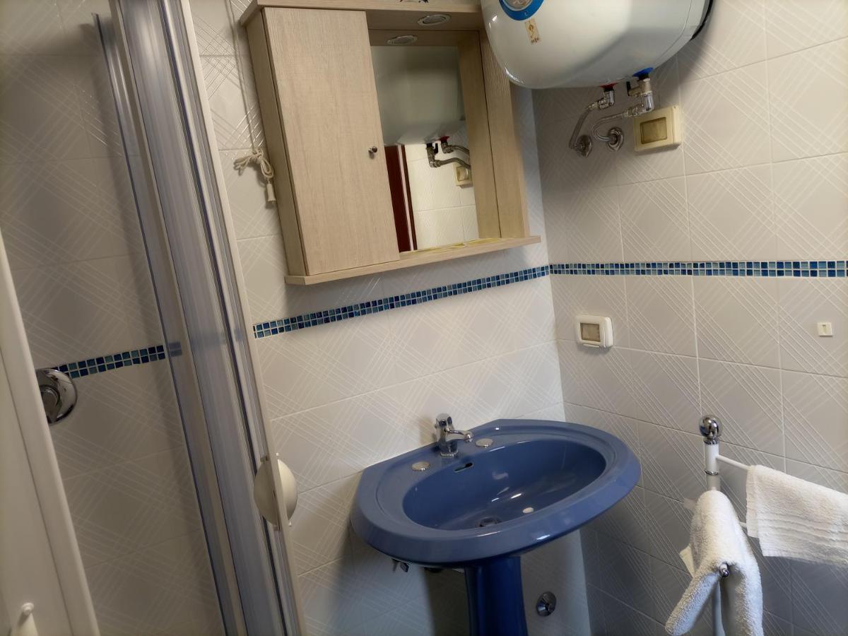 La Lucciola Albergo Ristorante タリアコッツォ エクステリア 写真
